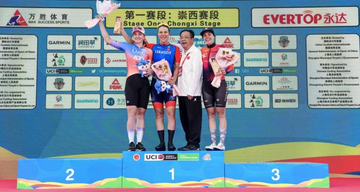 2024环崇明岛女子世巡赛首赛段落幕 米琳·德索特