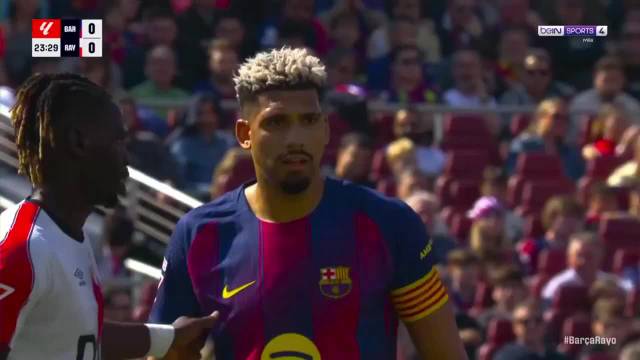 巴萨双线告捷西甲5连胜创8场不败纪录