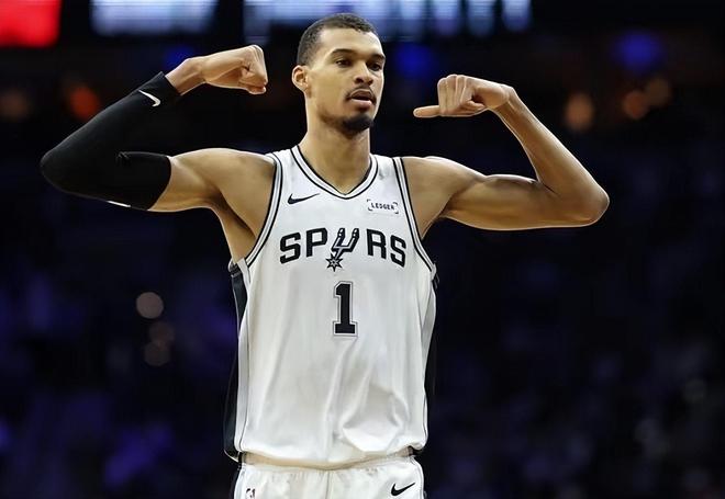 文班亚马领跑MVP争夺战 马刺战绩助力冲击历史最