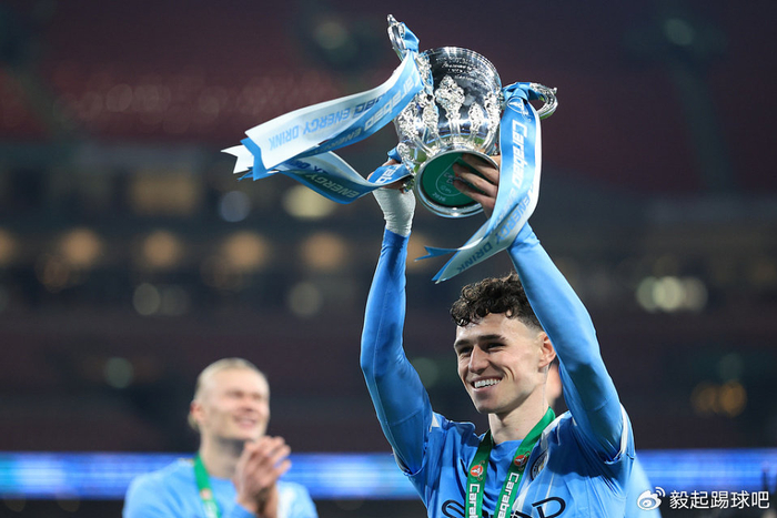 曼城加速推进福登续约谈判 拜仁兴趣难挡留人决