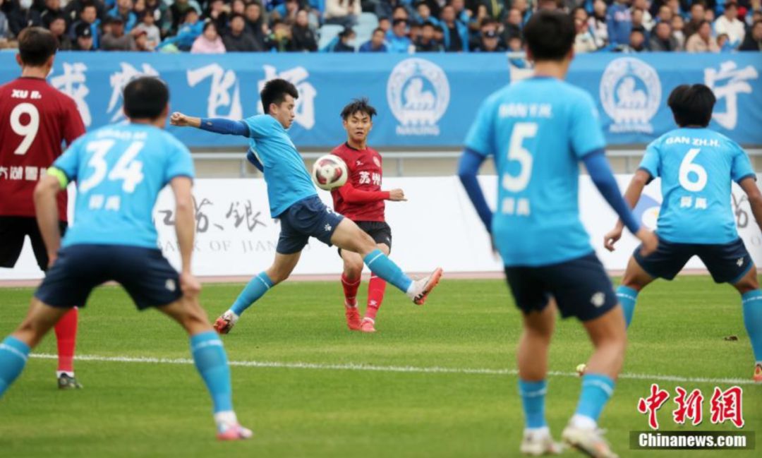 苏超崛起:梗文化驱动下的江苏省城市联赛点亮