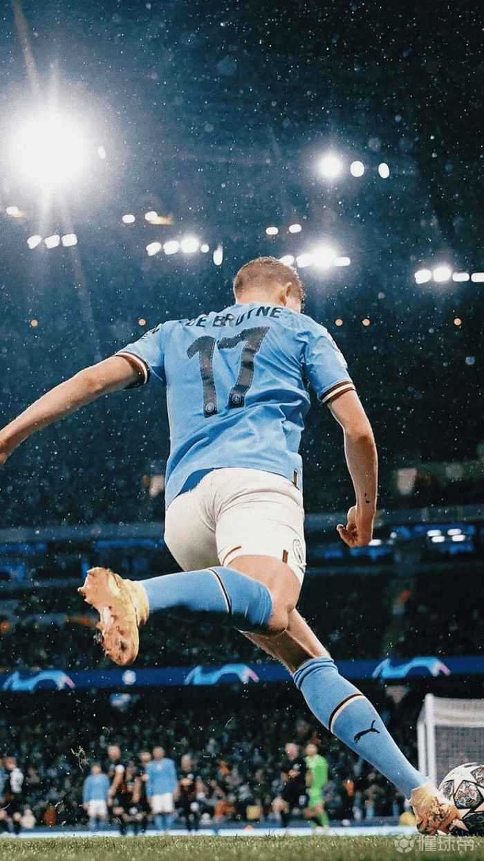 德布劳内降薪97%加盟迈阿密国际：友情与足球本